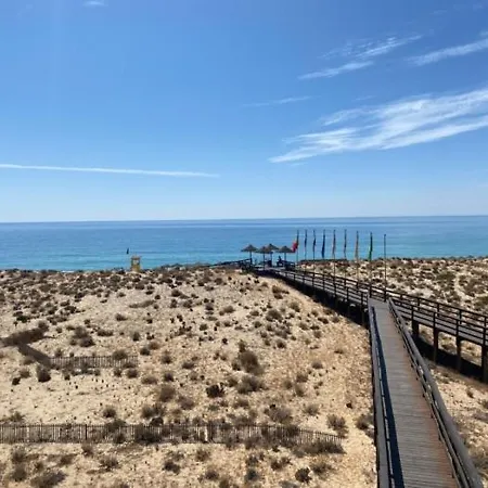 Sun & Sea Апартаменты